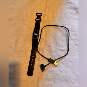 Fitbit Charge 5 Black W/ Cable and Large wrist band